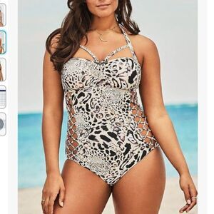 ASHLEY GRAHAM X SWIMSUITS FOR ALL LEOPARD PRINT ONE PIECE SWIMSUIT
